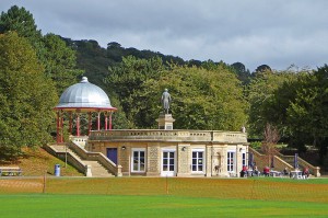 roberts_park_saltaire